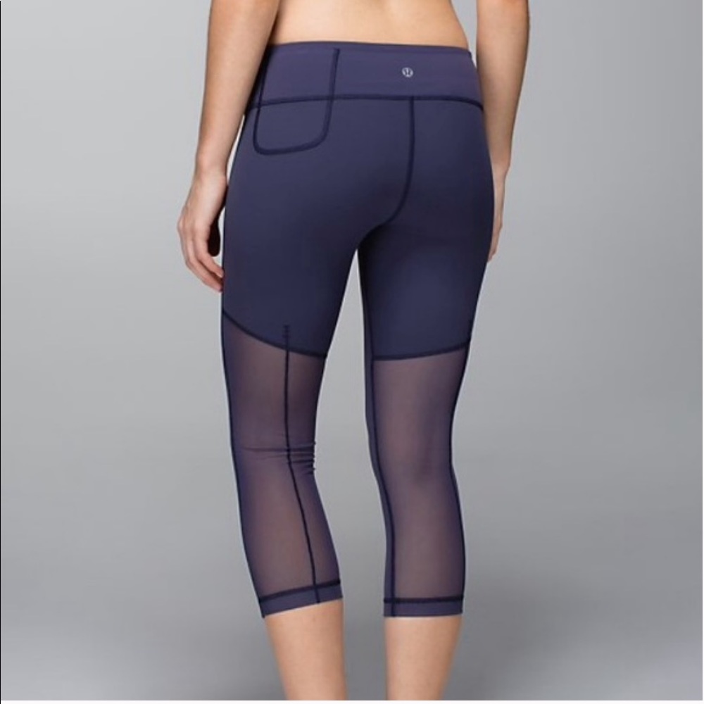 🍋lululemon wunder under crop!